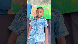 😆 রাজু ঘুমিয়ে আছে, তার ভাই কি করছে? 🤩 #shorts #funny #trending #comedy