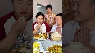 婆婆竟然把鸡蛋全分给了老公，原来是因为给我留了惊喜 #food #挑食 #funny #mukbang