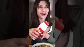 لبنه مع زعتر وزيتون 🥹#اكسبلور #eating #eatingshow #shorts #food #explore