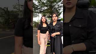 Jangan sentuh mobil aku ya ..