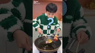 شاهدوا كيف قمت بصنع حلوى لذيذة لأصدقائي #shorts #shortvideo #shortsvideos #قصص