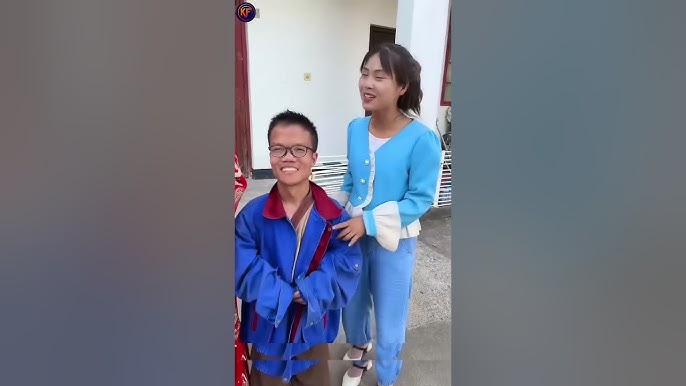 تركوه لأنه فقير ولم يعرفوا من هو حقًا! 😱💔