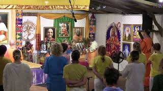 Devatā Yoga Working with the Symbolism of the Gods and Goddesses Gary Kraftsow