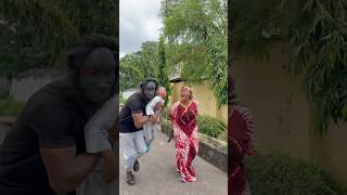 부주의한 엄마 | YouTube 채널에서 전체 영상을 시청하세요 | 좋아요와 구독 부탁드립니다 🙏