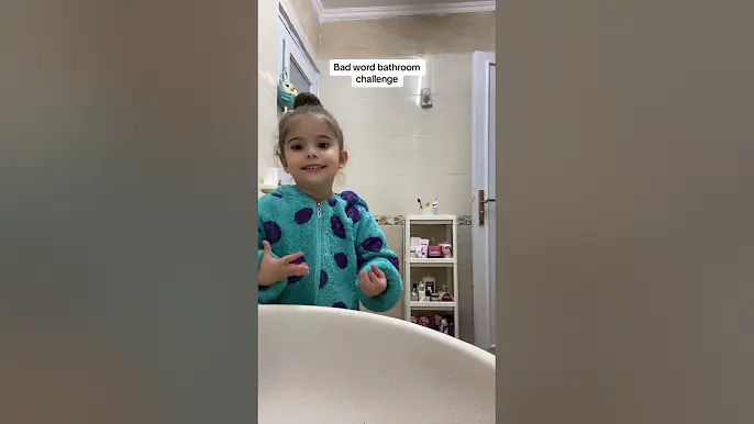 حكت قصة حياتها😂😂 , الفيديو دا كل أما بشوفو بضحك 😂😂❤️