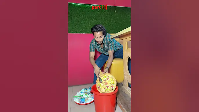 ময়লার ঝুড়িতে Pizza রাখার কারণ কী #jk_shanto #comedyshorts #comedy