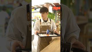 ❗️Официант поставил на место наглого деда😏 Правильно сделал? #pov #story