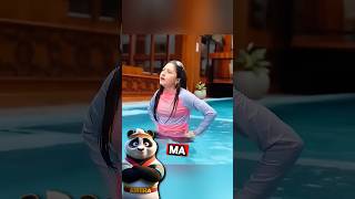 LA ESCLUDONO IN PISCINA ma poi…😱 #virale