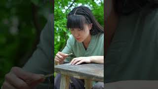 Traditional Chinese Mother-of-Pearl Inlaid Chess – From Lacquer to Carved Shell#handmade #handcraft