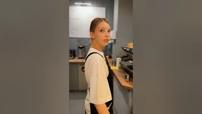 А вы замечаете латте-арт на кофе?! #кофе #кофейня #бариста #общепит  #официант