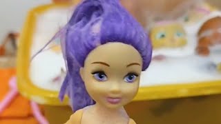 Chelsea  Köpüklere  Şaşırdı #pool #doll #toys #viral#viralvideo #baby #trending #funny #love #cute 