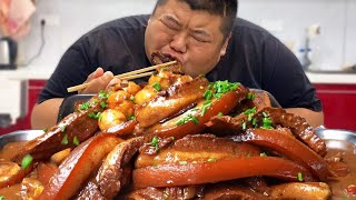 10斤猪五花做“把子肉”,猴哥各种配菜一锅出,来碗米饭太过瘾了!【胖猴仔】
