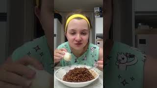 Mukbang va g’iybat 😶