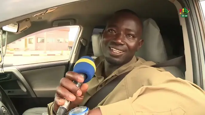 Infrastructures routières : Le ministre Luc Sorgho visite le péage moderne de Boudtenga