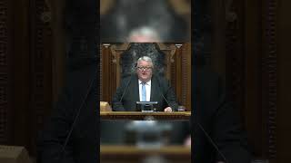 Chlöe Swarbrick refuses to apologise, vote taken to suspend her from Parliament | RNZ