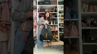 그녀는 디자이너 가방을 60개나 가지고 있어요 🙄👜