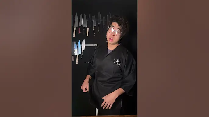 Rolling Rockmelon   #fyp #knife #knifesharpening #ray #knifesharpener #rui #knives #japaneseknives