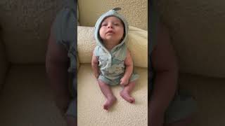 baby👶 enjoy with mom🥰😍🥰🤣😂😘