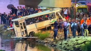 ســقوط حافلة في وادي الحراش.. مشاهد من عين المكان.. لحظة إخراج الحافلة وتواصل عملية البحث