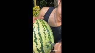 🔴how to cut watermelon by funny man 🔴