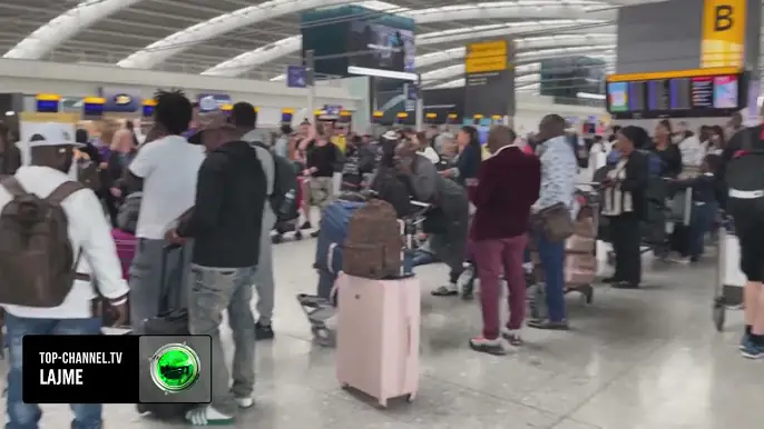 Top Channel/ Fund i vulave në pasaporta, nga tetori nis sistemi biometrik! Preket edhe Shqipëria