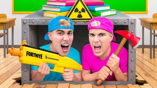 우리는 학교에 벙커를 건설했어 !!