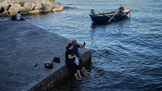 Turkey swelters under soaring heatwave as temperatures expected to go higher