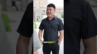 Una ejecutiva arrogante recibe su merecido