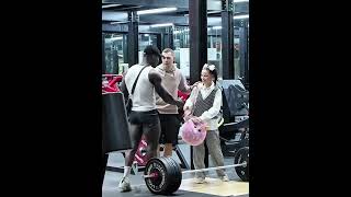 아나톨리 딸이에요? 대걸레는 어디 있어요? #fyp #frank #anatolyprank #gym #gymmotivation #foryou