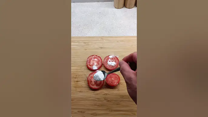 ЖМУ РУКУ КТО ТОКОЕ ПРИДУМАЛ! ИДЕАЛЬНЫЙ СПОСОБ ОТ НАСЕКОМЫХ! #лайфак #способ #рецепт #совет