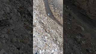 The process of finding gold | finding gold in bedrock fragments | finding gold nuggets worth $2500