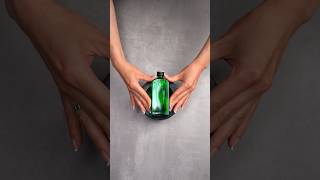 Grüne Schokolade aus einer Flasche?! 💥Nicht essbar. Nur ein Scherz. Videomontage.