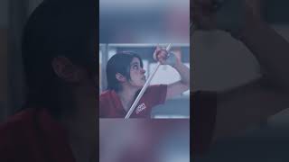 Сможет ли эта девочка выжить, несмотря на такой холод?