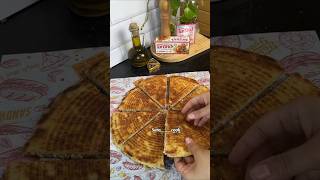 كسرة farcis 🤤مفرمجة وبزاف بنينة #like #اكسبلور #عشاءلذيذ #food #ساندويشات #shortvideo #shorts