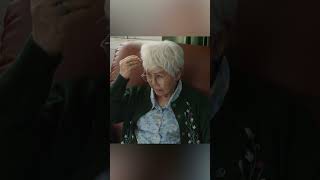 «Когда деньги ничто, а бабушка — всё»