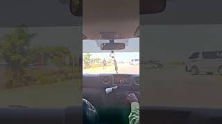 그랜빌 호텔로 가는 차에 탑승합니다. #여행 #잭슨공항 #포트모르즈비