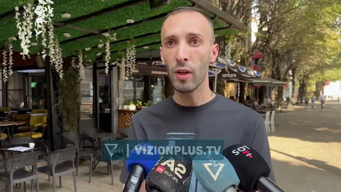 Bizneset protestë për hapësirat, në Korçë ndërpritet shërbimi për dy orë. Subjektet:Të shtyhet afati