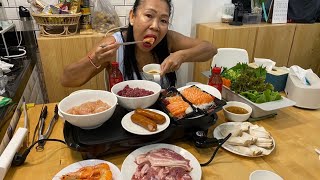 มาทักทายด้วยหมูกะทะแบบจัดเต็ม