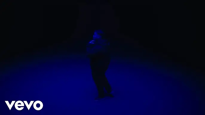 FloyyMenor - Peligrosa (Video Oficial)