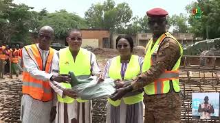 파소 메보: 경제 운영자 Rasmané Daniel Sawadogo가 철근과 판자를 제공합니다.