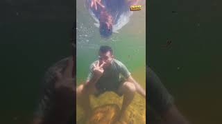 quien dura mas bajo el agua #shortvideo #comedia #humor