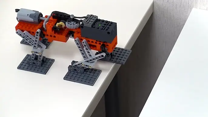 5 Lego Walkers vs 7 Obstacles