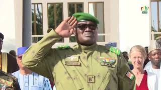 Niger : Exécution officielle de l’hymne de l’AES au Palais présidentiel
