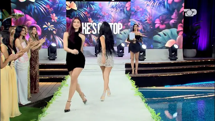 Xheneta & Hilda përplasen në pasarelë, gati bien në pishinë - Çmimin e “Showgirl” & “Best portrait”