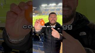 축구 경기장에서 계란을 요리할 수 있을까요? 🥚