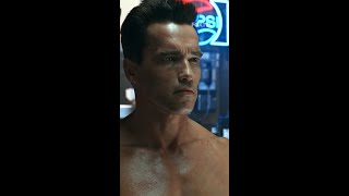 No pants and zero chill 😎