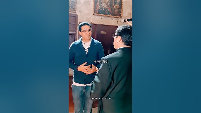 Cómo haces #laseñaldelaCruz, de derecha a izquierda o de izquierda a derecha🙄✝️ #catolicos #iglesia