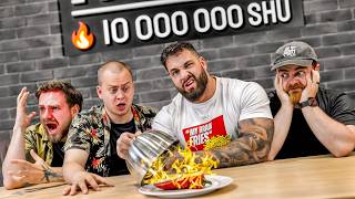 KDO SNÍ PÁLIVĚJŠÍ JÍDLO? / Mystery Food 4