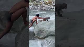 She was moments from being swept away when the rescuers stepped in 🙏