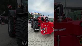 Neuer Einsatz-Traktor für die Feuerwehr in Wiesmoor